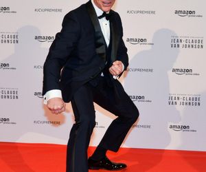  Jean-Claude Van Damme może mieć poważne kłopoty. W tle handel ludźmi 