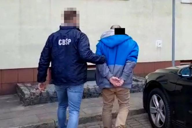 Akcja CBŚP: Rozbito gang ułatwiający pobyt nielegalnym imigrantom