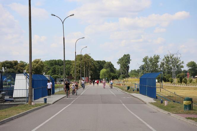 „Plażing i smażing” nad Zalewem Zemborzyckim w Lublinie! Tak się odpoczywa w Lublinie. ZDJĘCIA