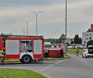 Zderzenie dwóch samochodów na ul. Jaśkowickiej w Tychach