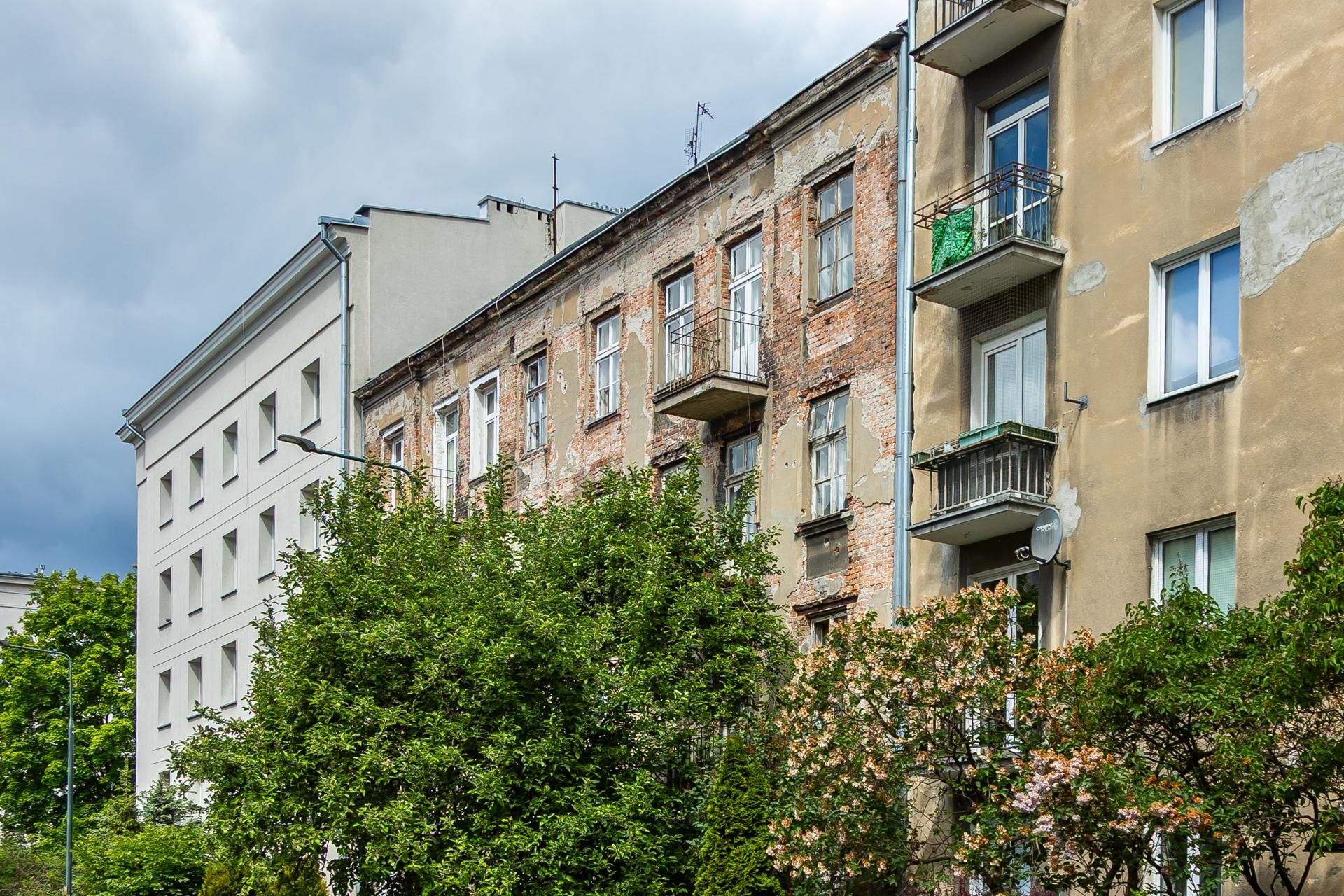 Kamienica przy ul. Węgierskiej 6 w Warszawie