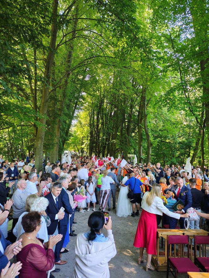 Wzruszający ślub podczas Pielgrzymki Lubelskiej 2025
