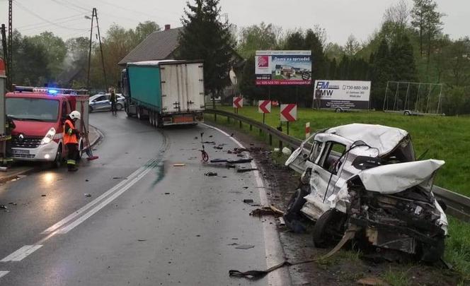 Wypadek między Wieliczką a Niepołomicami, nie żyje jedna osoba