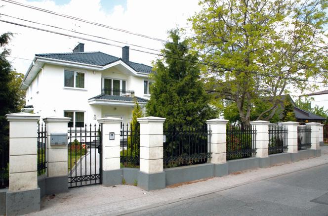 Jak dobrać ogrodzenie do stylu domu