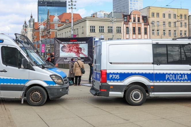 Śląska Manifa w Katowicach pod hasłem "Polsko szanuj kobiety"