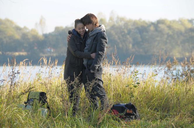 PIERWSZA MIŁOŚĆ. Patrycja (Martyna Kubicz), Fabian (Piotr Nerlewski)