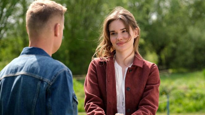 M jak miłość odc. 1875. Franka (Dominika Kachlik), Paweł (Rafał Mroczek)