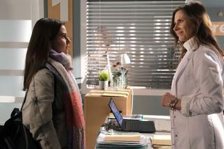 	M jak miłość odc. 1731. Basia Rogowska (Karina Woźniak), Ewa Kalinowska (Anna Kerth) 