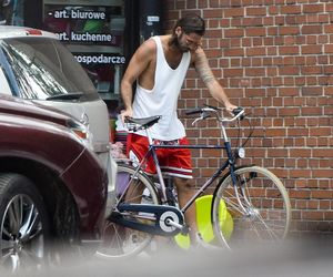 Radzimir Dębski umówił się ze znajomymi na burgera