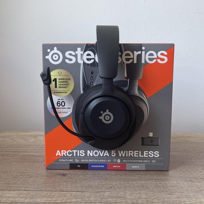 SteelSeries Arctis Nova 5