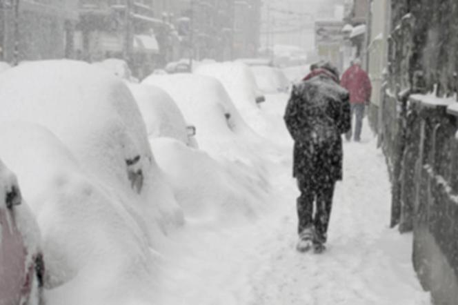 Śnieżyce i burze atakują! Klimat jak z horroru