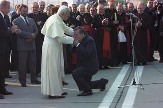 Jan Paweł II, Lech Wałęsa