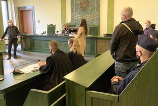 Sąd Rejonowy w Białymstoku. Pijany kierowca potrącił na pasach 9-latka i jego tatę