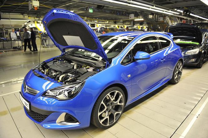 Opel Astra OPC z Gliwic