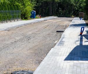 Utrudnienia spowodowane budową nawierzchni dwóch ulic w Łukowie potrwają kilka dni