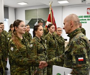 Nowi funkcjonariusze Straży Granicznej zostali przyjęci do służby
