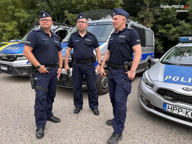 Policja zabezpiecza mecz GKS Katowice - Radomiak Radom