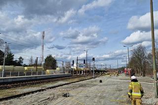 Wykolejenie cystern z paliwem lotniczym. Ewakuacja mieszkańców 