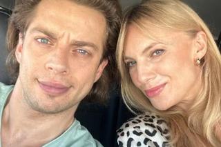 Na Wspólnej na planie. Monika (Sylwia Gliwa), Bruno (Dawid Czupryński)