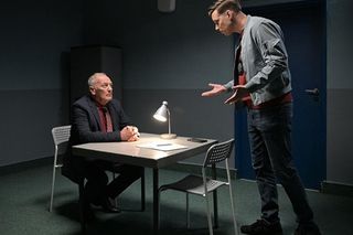 Pierwsza miłość, odcinek 3928: Weksler (Karol Strasburger), Piotrek (Michał Mikołajczak)