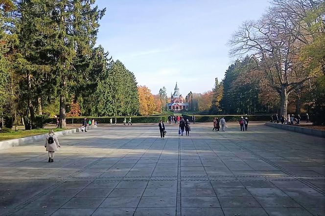 1 listopada na Cmentarzu Centralnym w Szczecinie