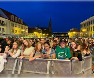 Dni Miasta Białegostoku 2024. Enej i Margaret przyciągnęły tłumy na Rynek Kościuszki [ZDJĘCIA]