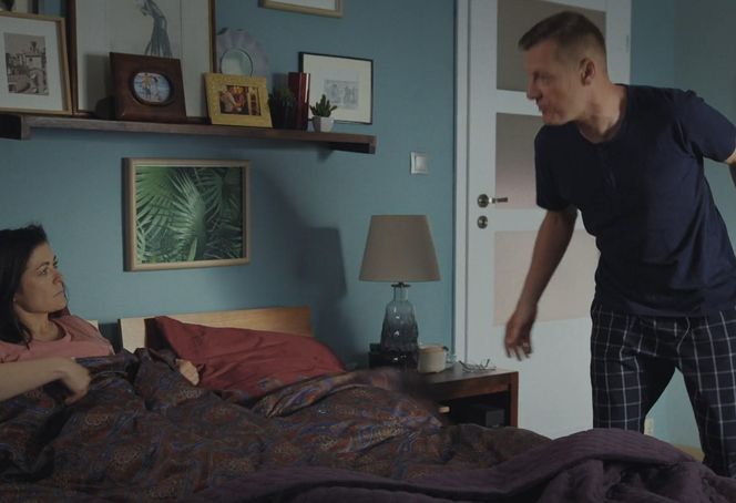 M jak miłość, odcinek 1883. Kinga (Katarzyna Cichopek), Piotrek (Marcin Mroczek)