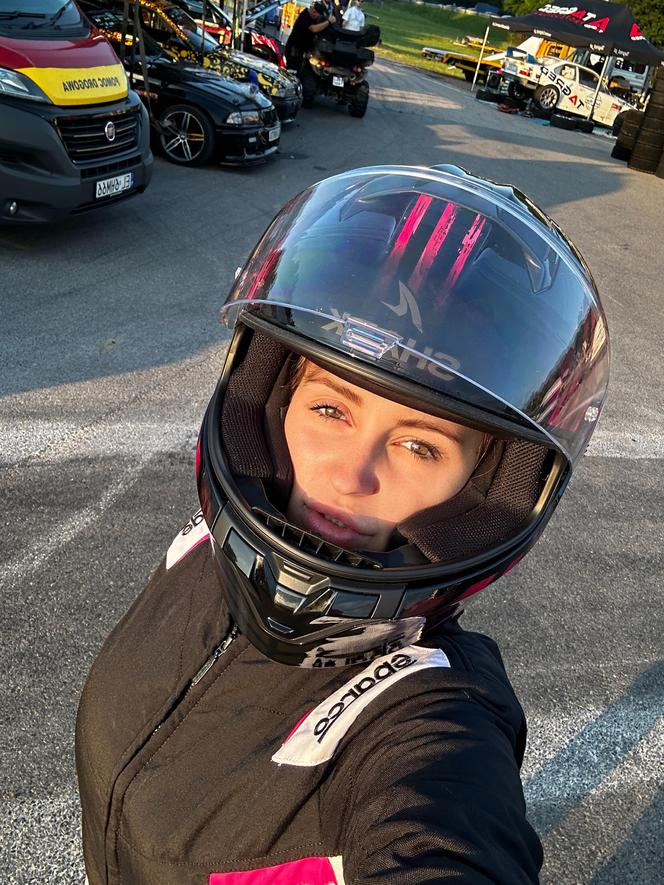 Izabela Zalech uwielbia drifting i gokarty. Będzie nową gwiazdą motorsportu?