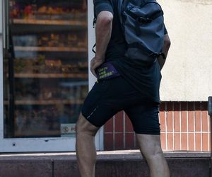 Robert Więckiewicz na rowerze