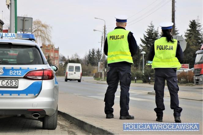Podsumowanie Wielkanocy przez wrocławskich policjantów: dokonano 1287 interwencji