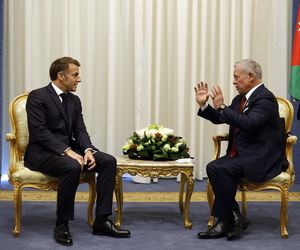 Emmanuel Macron i Donald Trump w Sharm el-Sheikh