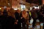 Lublin solidarny z Gdańskiem. Setki osób przed ratuszem