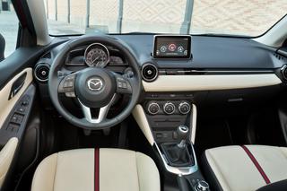 nowa Mazda 2 na rok 2015
