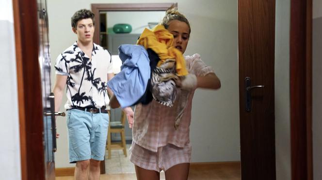 Barwy szczęścia, odcinek 1963, Oliwka (Wiktoria Gąsiewska), Justin (Jasper Sołtysiewicz)