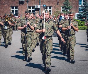 Przysięga w 6. Batalionie Powietrznodesantowym w Gliwicach