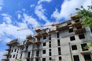 Trwa budowa bloku z mieszkaniami komunalnymi na radomskim Michałowie - Jak idą pracę?