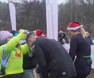 11. Bieg Mikołajkowy nad Jeziorem Strzeszyńskim w Poznaniu