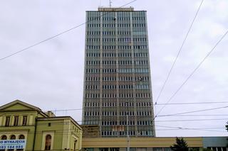 Dawny wieżowiec TVP zmienia się w apartamentowiec