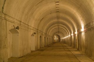 Schron kolejowy w Stępinie 