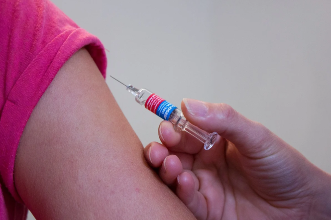 Tyle szczepień przeciwko COVID-19 wykonano w Wielkopolsce. Liczby napawają optymizmem