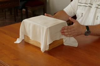 Po latach otworzyli sarkofag w kościele ganizonowym