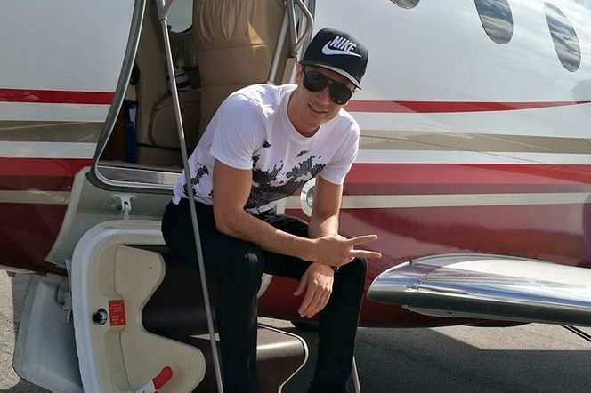 Robert Lewandowski, samolot