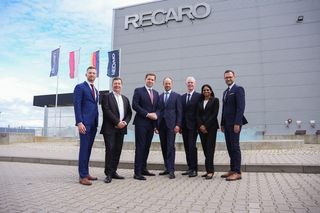 Nowe fotele dla LOT: polska fabryka Recaro zapewni komfort pasażerom