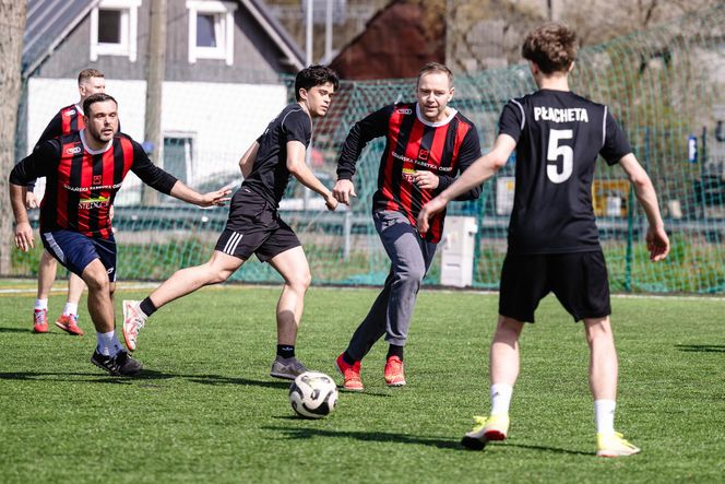 Akcja "Zagraj w piłkę z Karolem Nawrockim" 