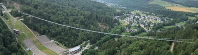 Most Skywalk Willingen w Niemczech