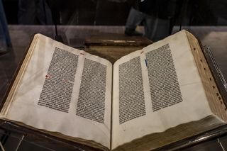 Biblia Gutenberga w Muzeum Narodowym w Warszawie