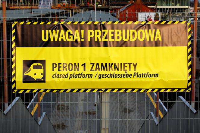 Szczecin: Na otwarcie dworca PKP musimy jeszcze poczekać. Jak długo?