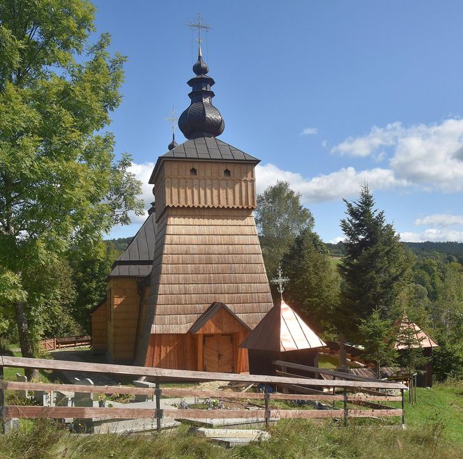 To sławna niewielka wieś w Małopolsce. Kiedyś wyrabiano w niej drewniane zabawki