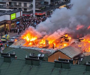 Pożar bloku w Ząbkach. Przerażające zdjęcia z miejsca tragedii