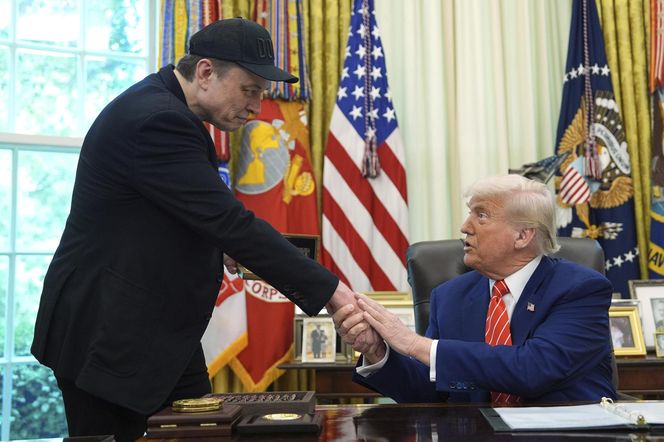 Elon Musk w Białym Domu z podbitym okiem 
